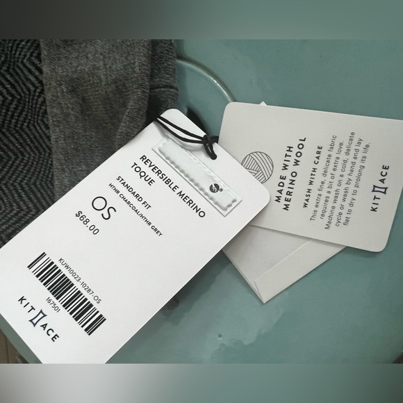 Kit & Ace merino wool reversible toque - BNWT - Picture 2 of 3